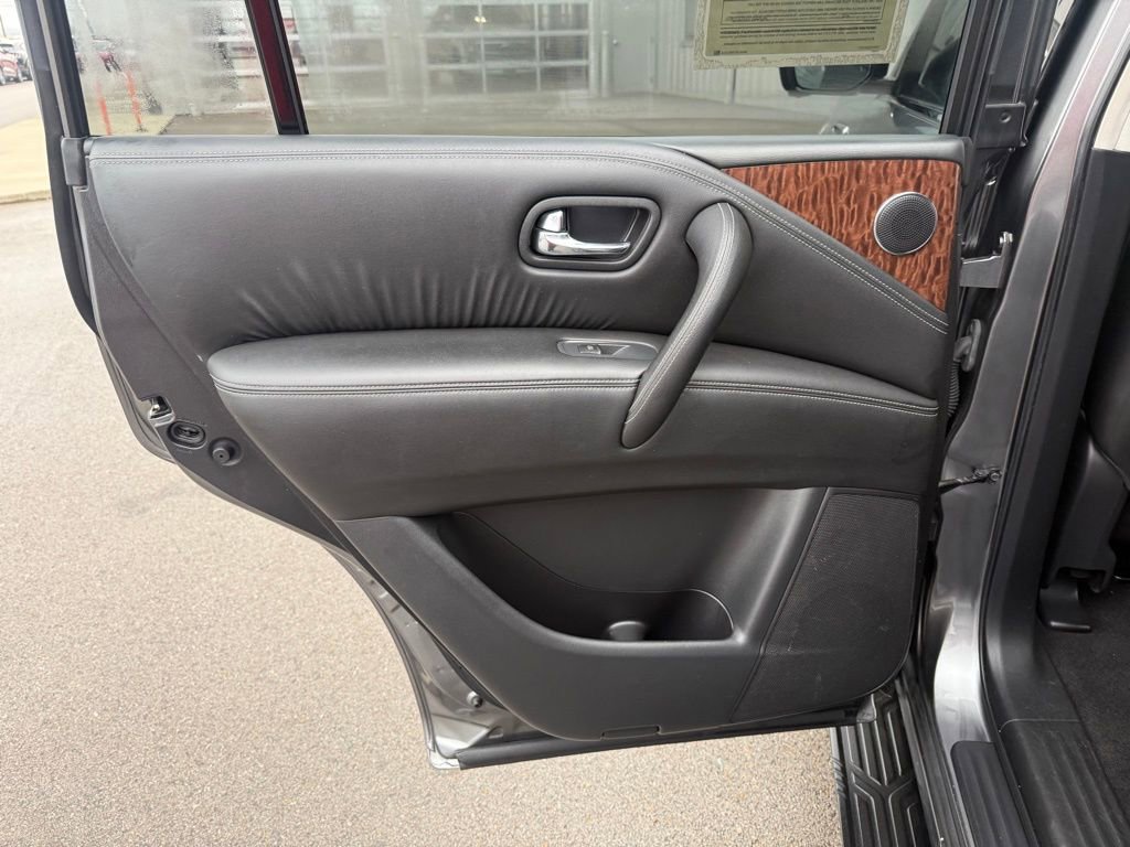 Used 2019 Nissan Armada SL w/ Premium Package image 12