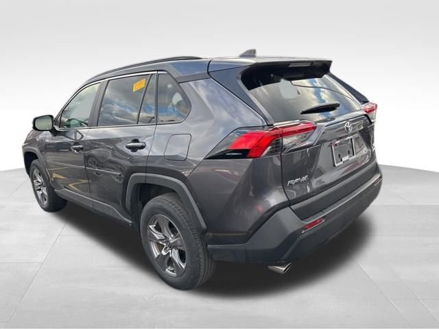 Used 2024 Toyota RAV4 XLE image 2