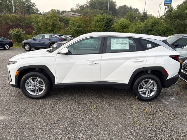 New 2026 Hyundai Tucson SE AWD/4WD image 2