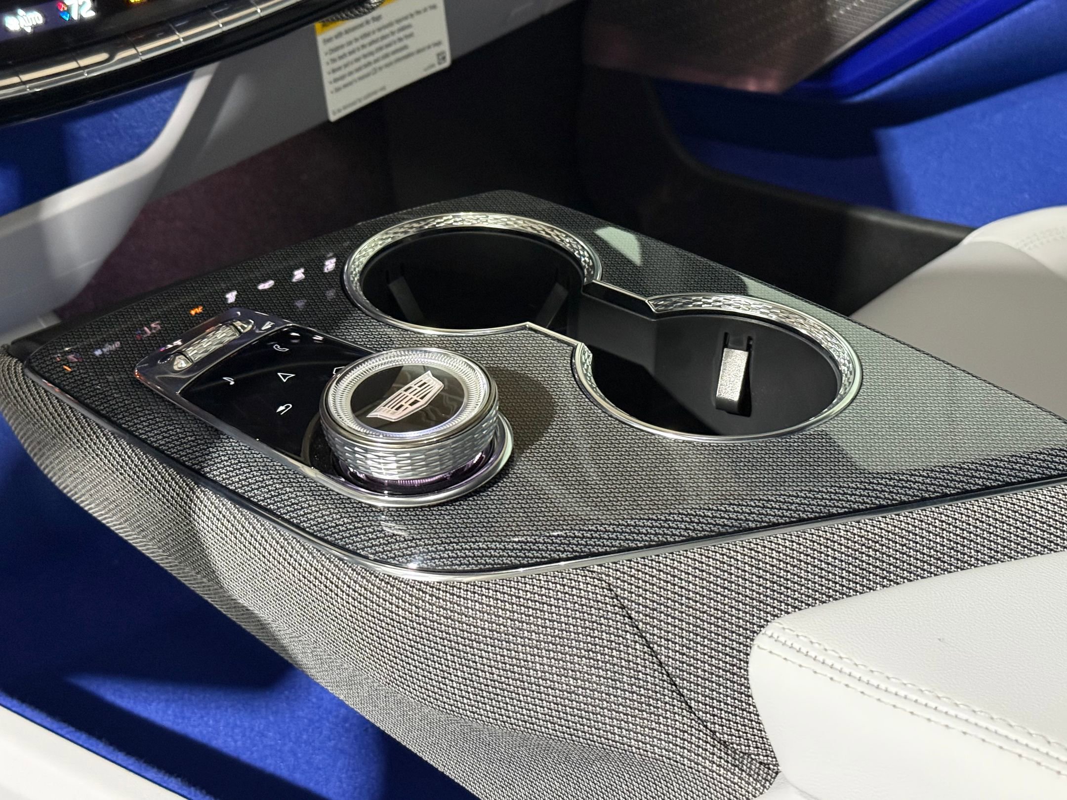 New 2026 Cadillac Optiq Sport 1 image 34