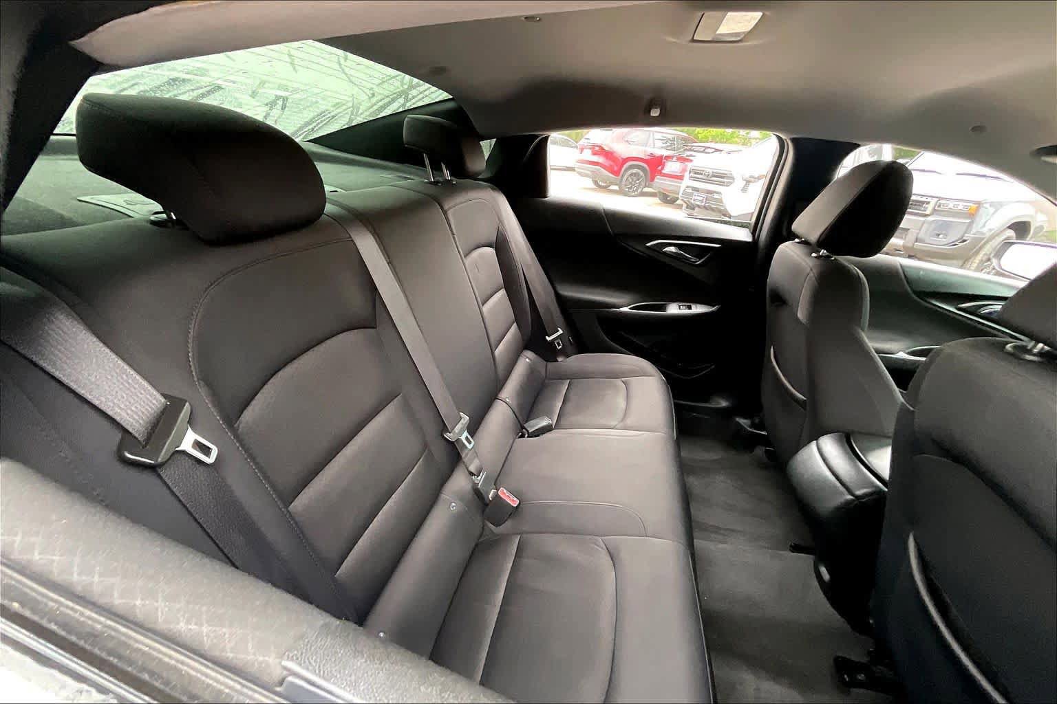 Used 2020 Chevrolet Malibu RS FWD image 19