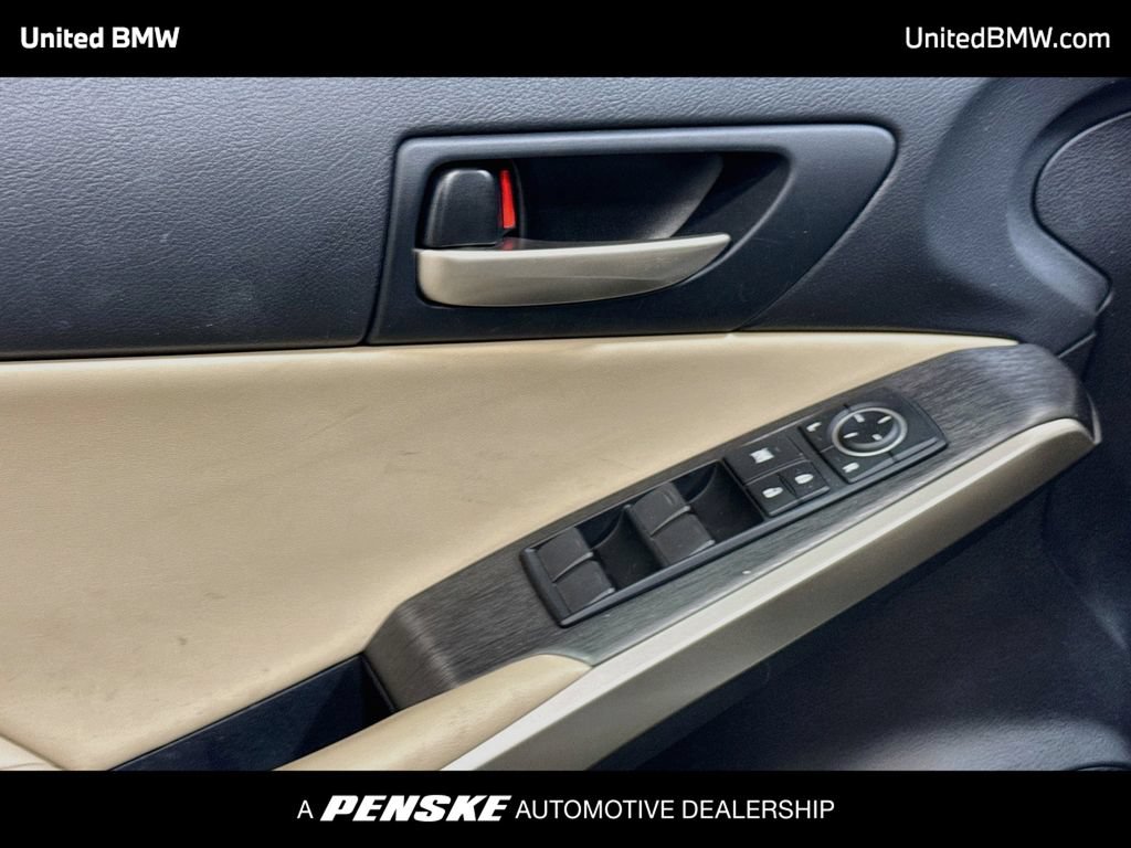 Used 2020 Lexus IS 350 F Sport w/ F Sport Package RWD image 3