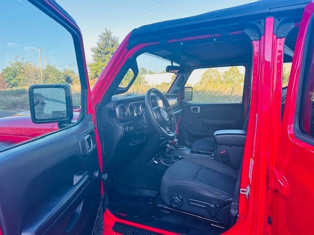 Used 2018 Jeep Wrangler Unlimited Sport image 11