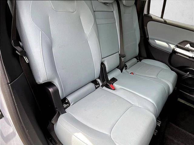 Used 2026 Mercedes-Benz GLB 250 image 29