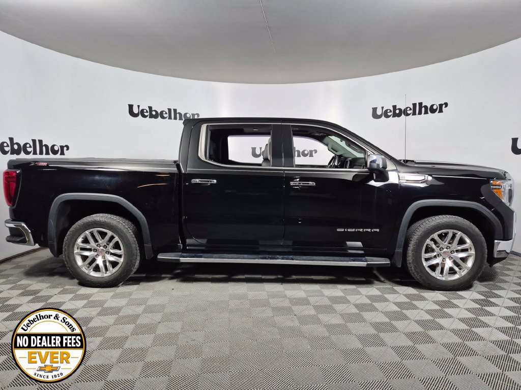 Certified 2022 GMC Sierra 1500 SLT w/ SLT Premium Package AWD/4WD image 9