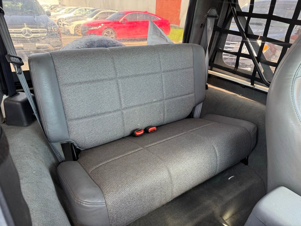 Used 1998 Jeep Wrangler Sport image 27