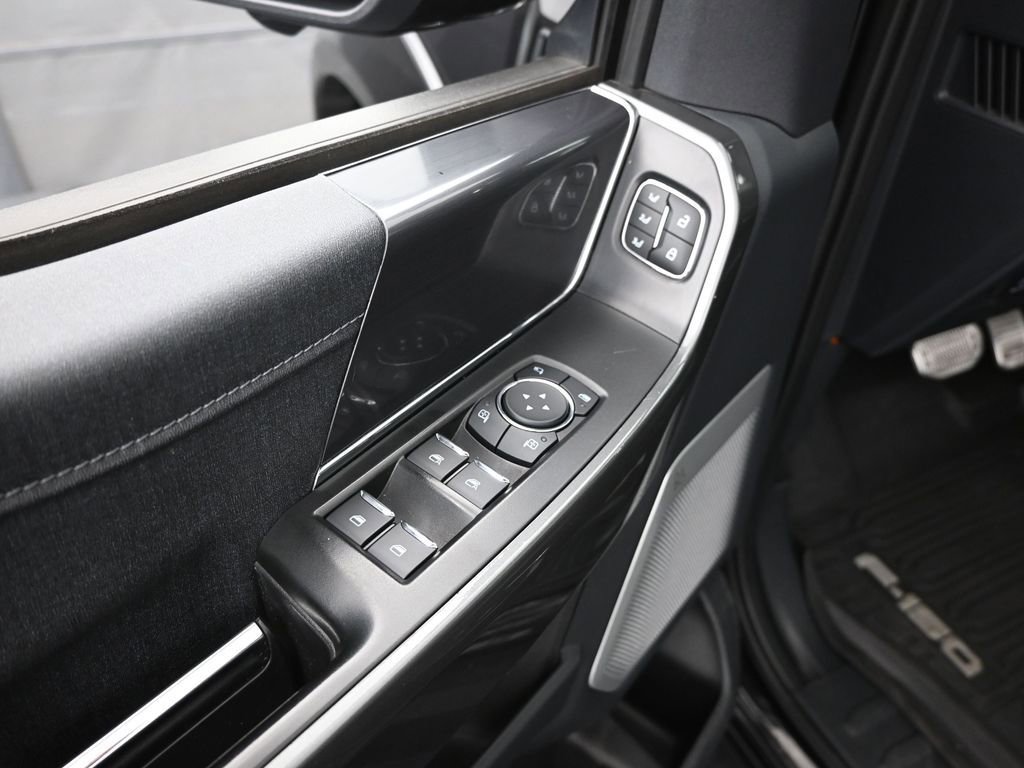 Used 2022 Ford F150 Lariat w/ Equipment Group 502A High image 12