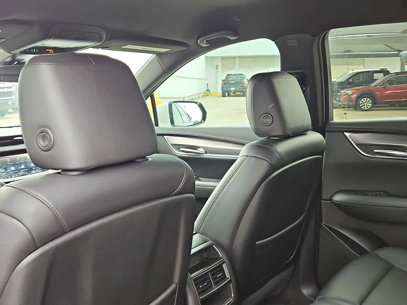 Used 2023 Cadillac XT5 Luxury FWD image 16