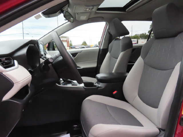 Used 2022 Toyota RAV4 XLE w/ Convenience Package AWD/4WD image 20