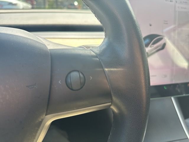 Used 2019 Tesla Model 3 Standard Range Plus RWD image 26