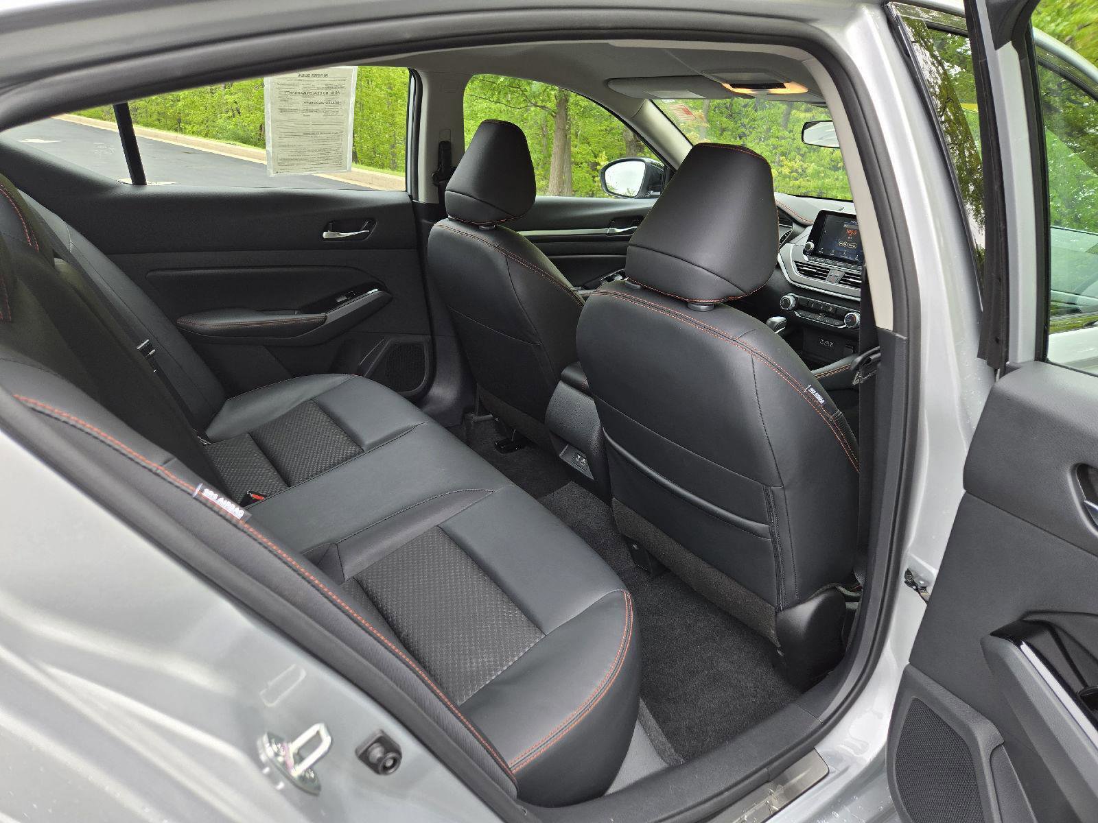 Used 2025 Nissan Altima 2.5 SR FWD image 26