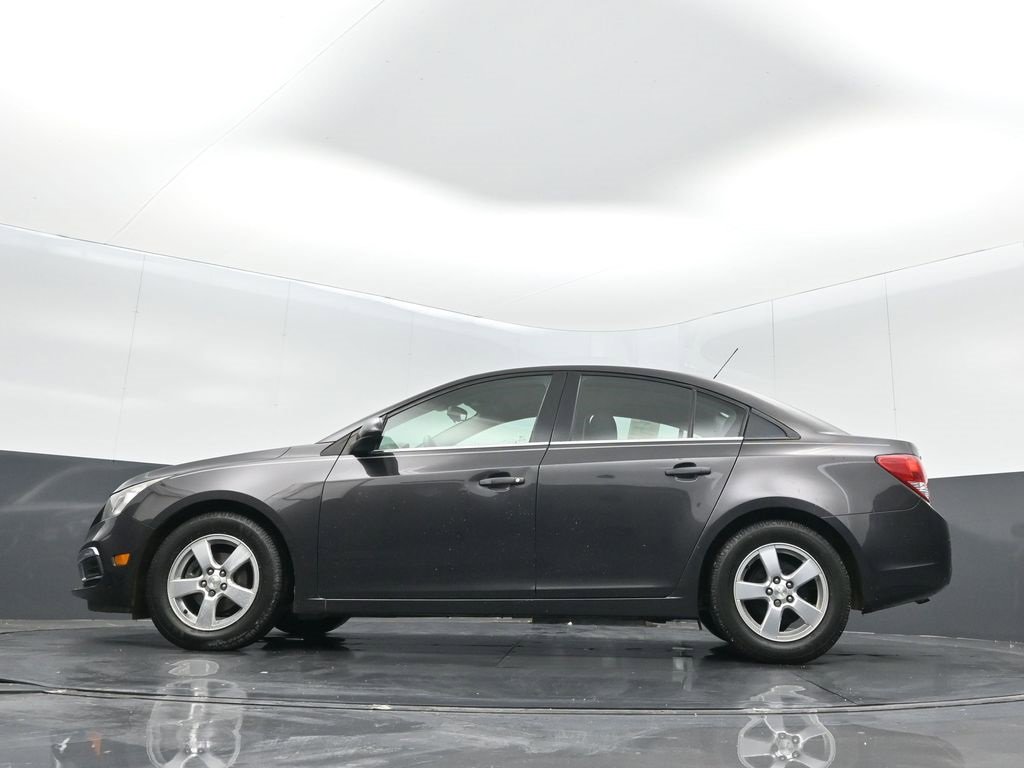 Used 2015 Chevrolet Cruze LT image 14