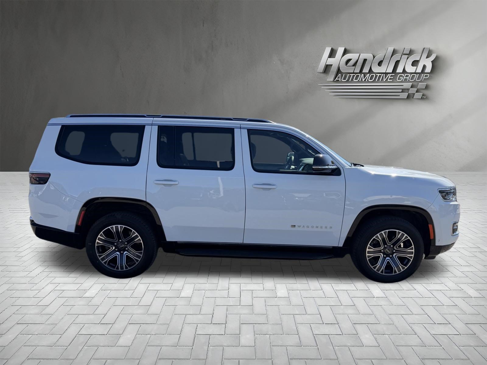 Used 2025 Jeep Wagoneer Series II RWD image 10