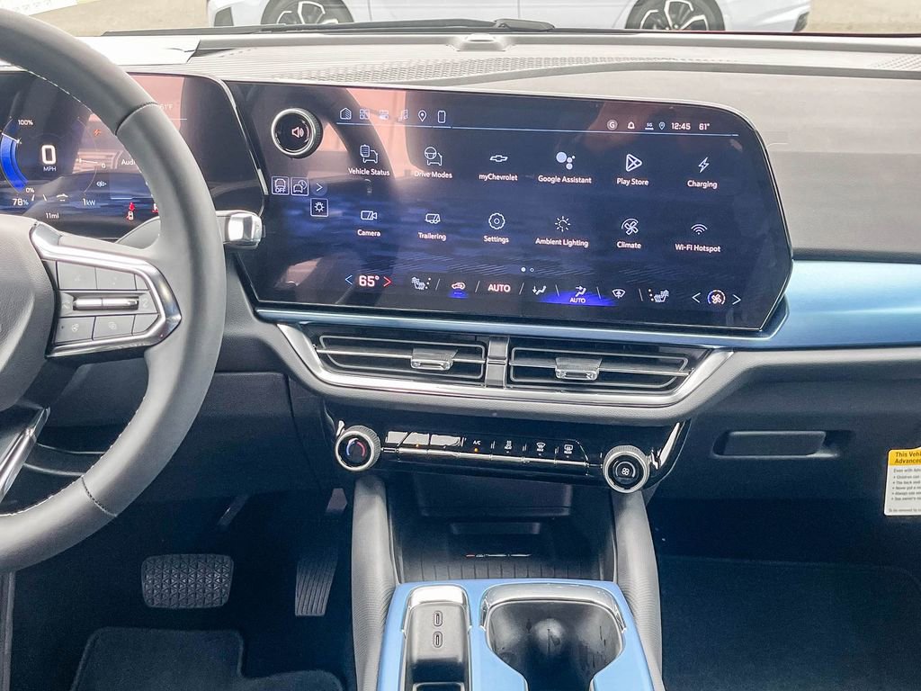 New 2026 Chevrolet Equinox EV LT image 12