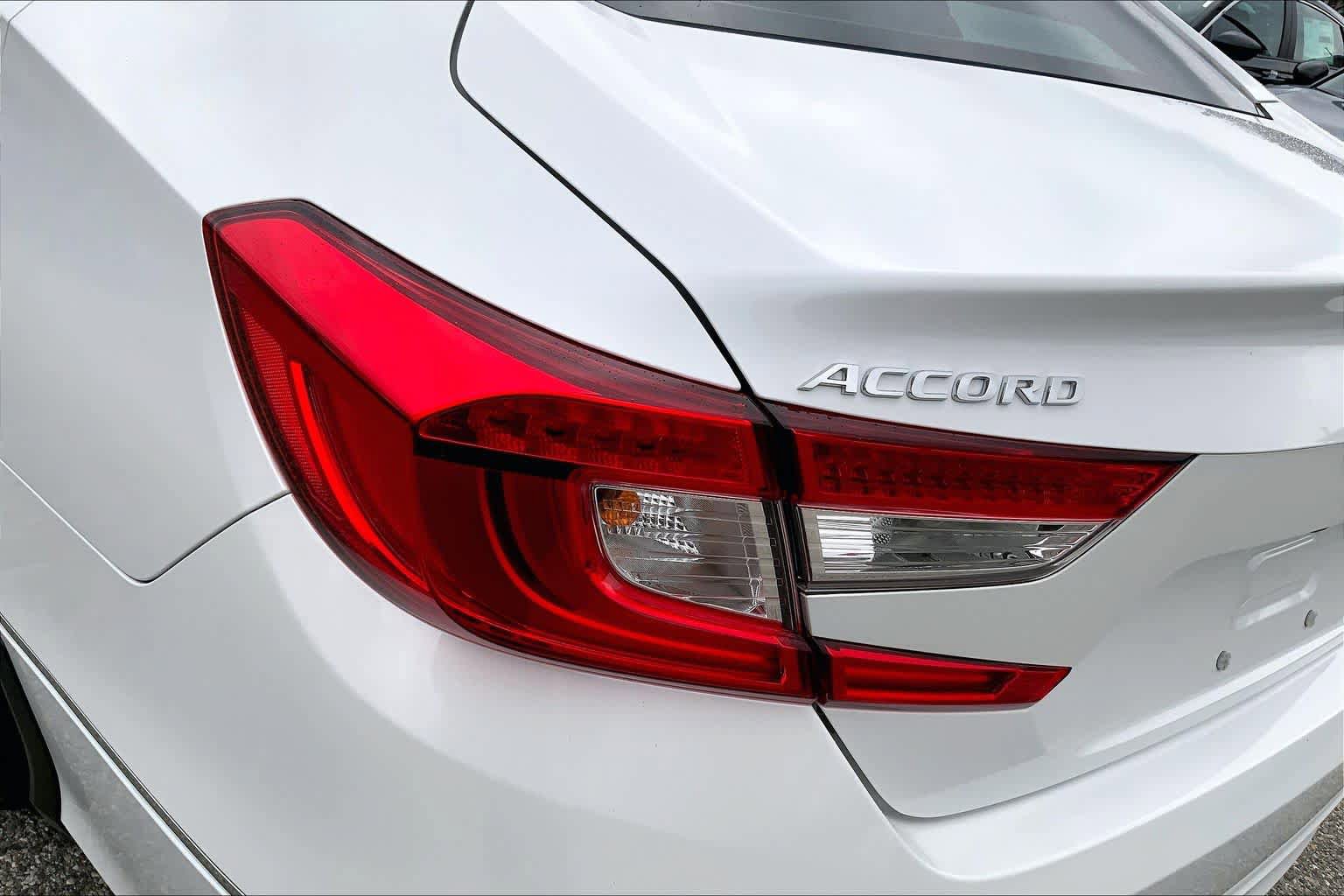 Used 2021 Honda Accord Touring image 28