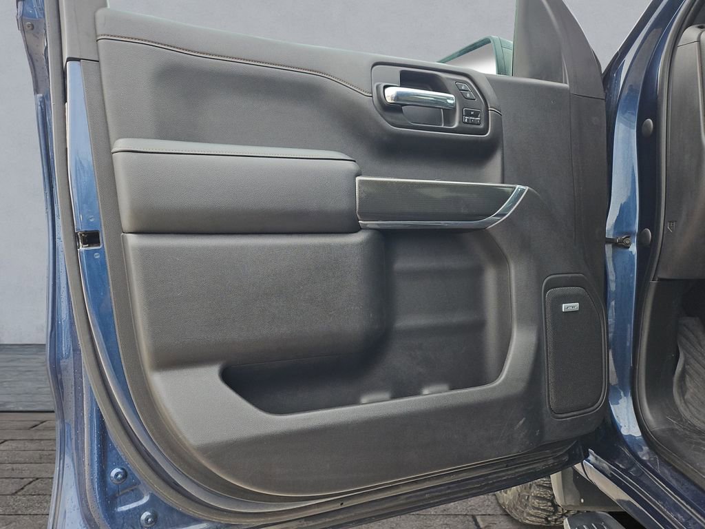 Used 2020 GMC Sierra 1500 AT4 w/ AT4 Premium Package image 17