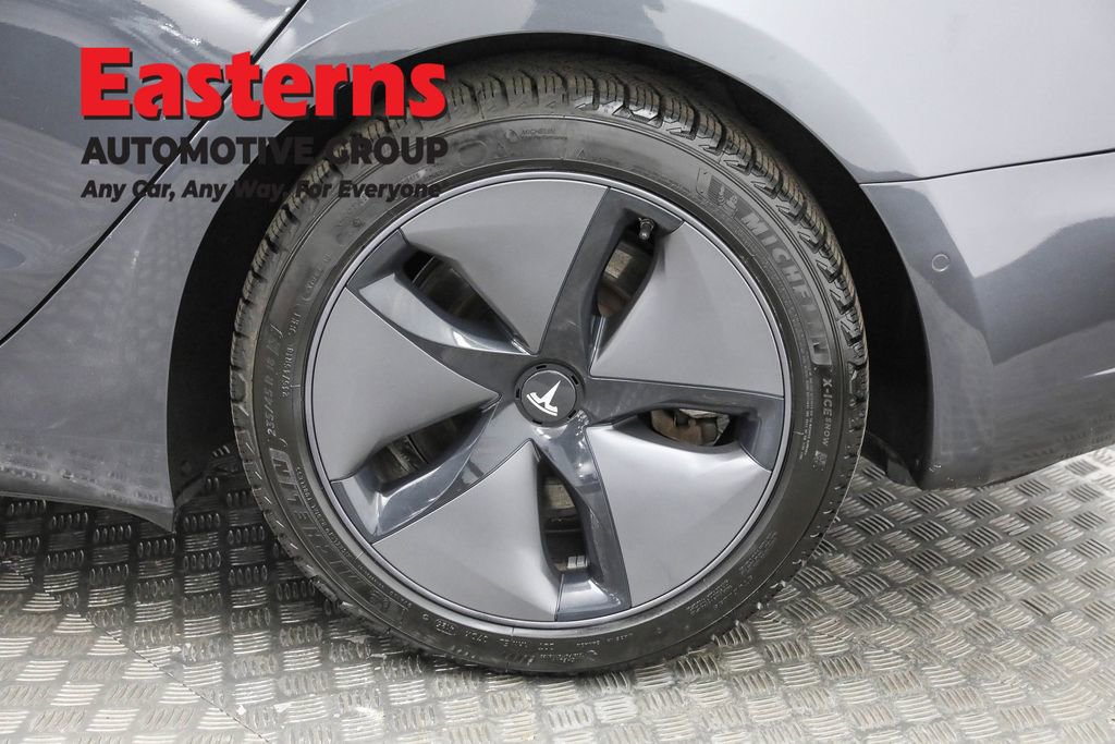 Used 2018 Tesla Model 3 Long Range image 29