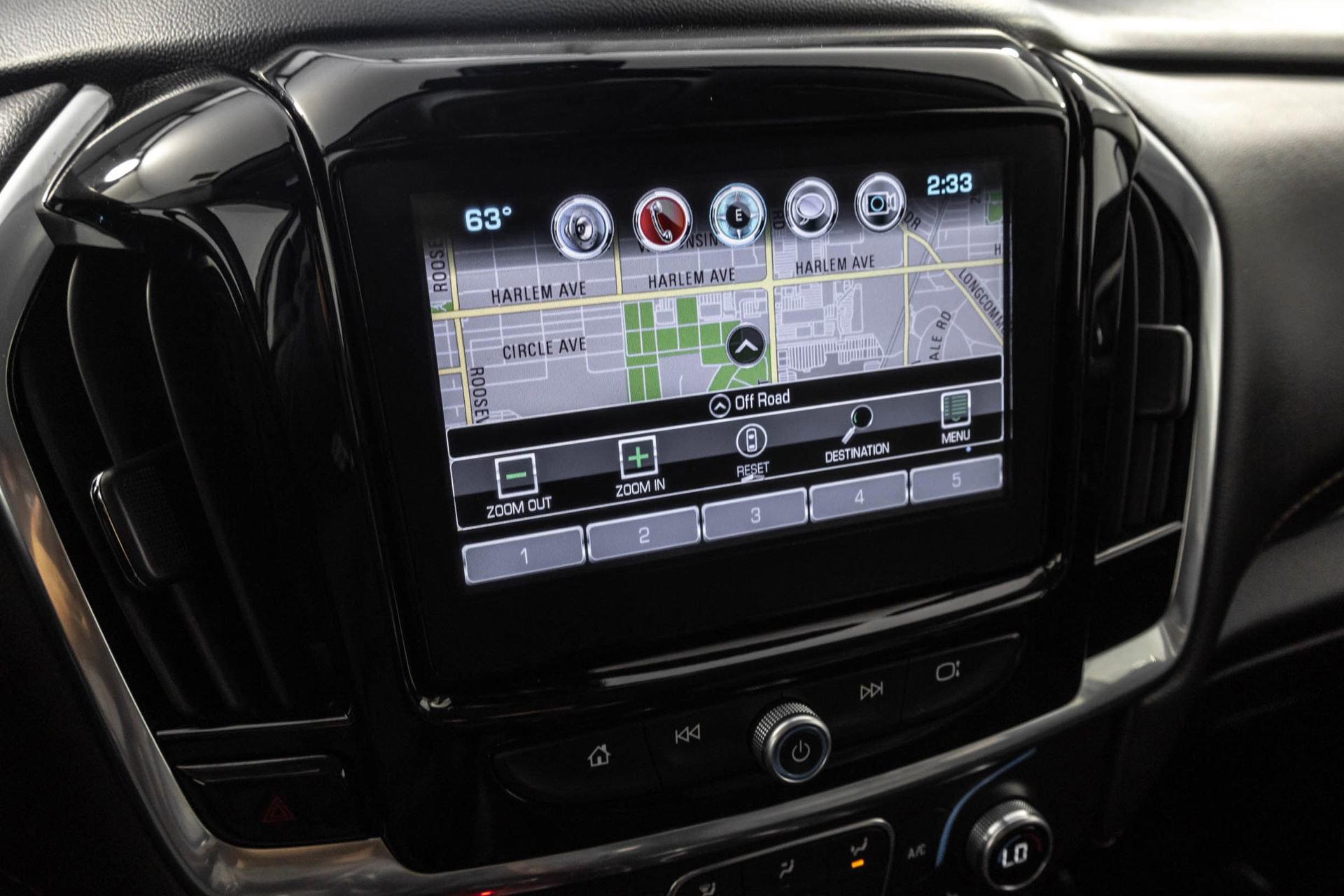 Used 2019 Chevrolet Traverse LT w/ LT Premium Package AWD/4WD image 10