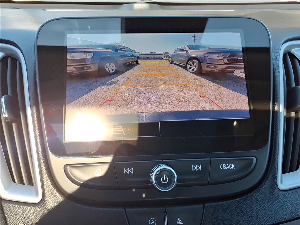 Used 2024 Chevrolet Malibu LT FWD image 11