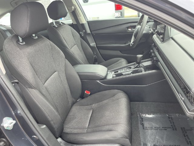 Used 2025 Honda Accord LX image 27