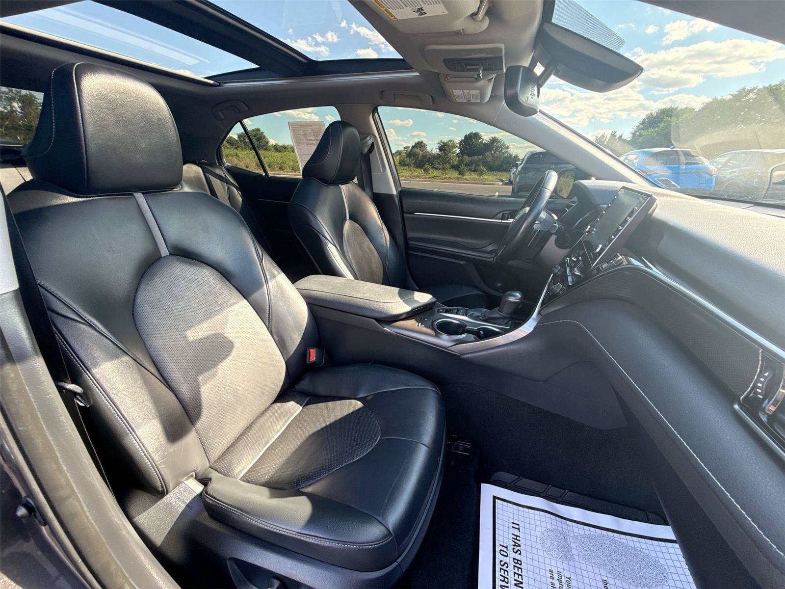 Used 2022 Toyota Camry XSE FWD image 20