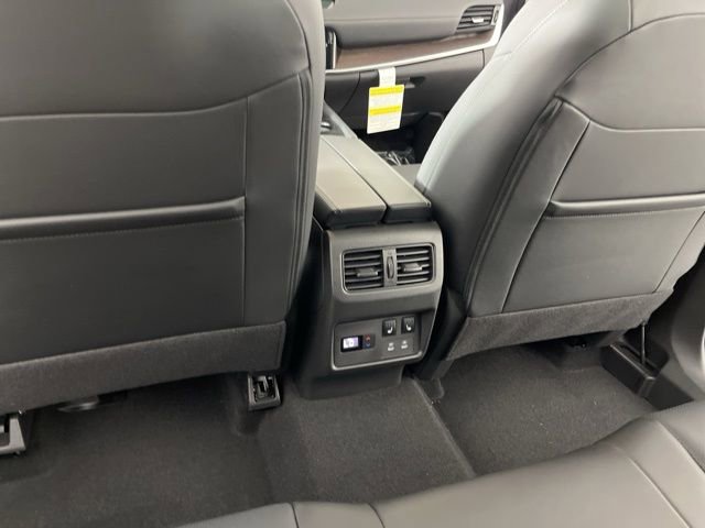 New 2026 Nissan Rogue Platinum AWD/4WD image 44