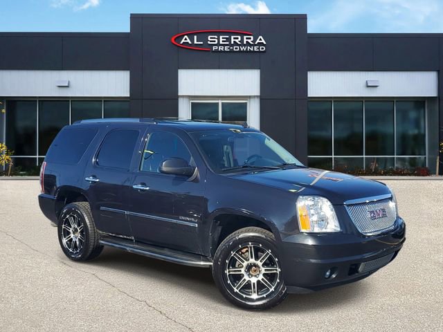Used 2011 GMC Yukon Denali image 1
