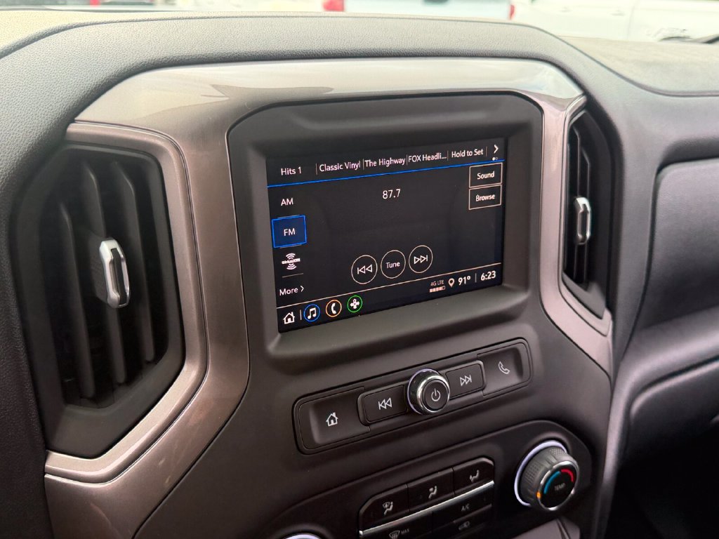 New 2026 Chevrolet Silverado 1500 Custom AWD/4WD image 17