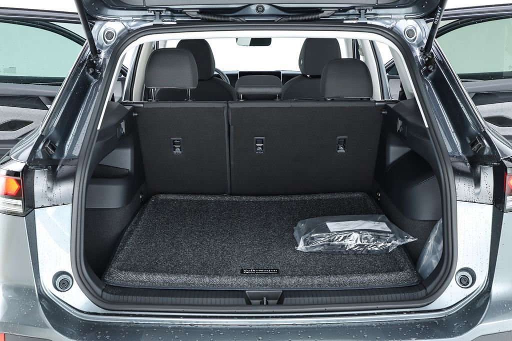 New 2026 Volkswagen Tiguan S image 66