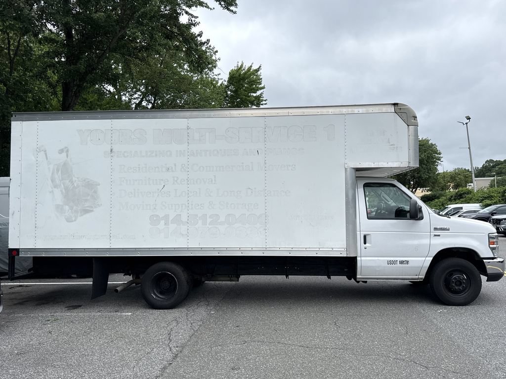 Used 2019 Ford E-350 and Econoline 350 Super Duty w/ Power Windows & Locks Group RWD image 8