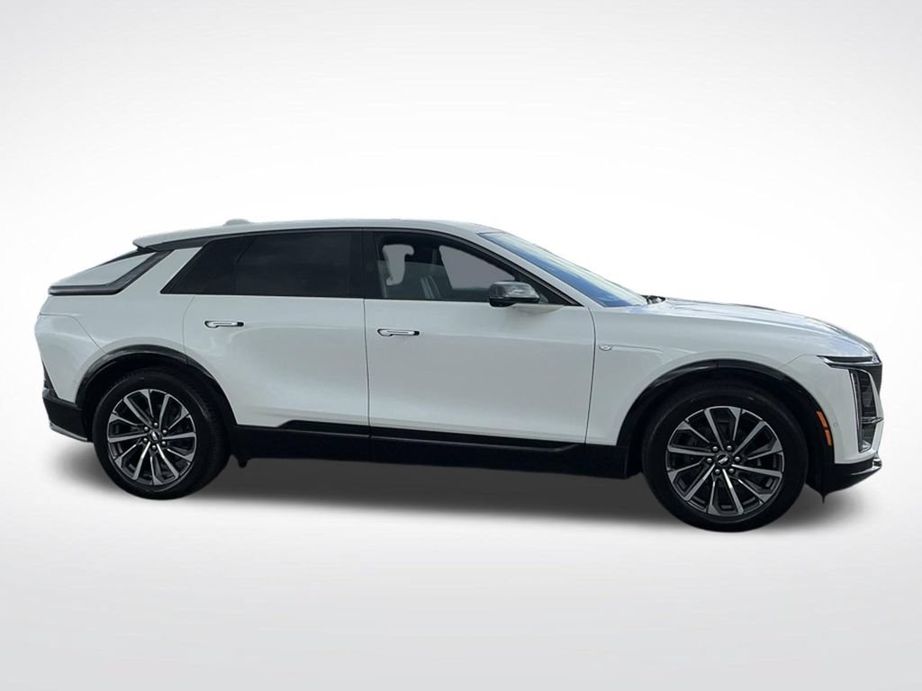 Used 2024 Cadillac Lyriq Sport AWD/4WD image 14