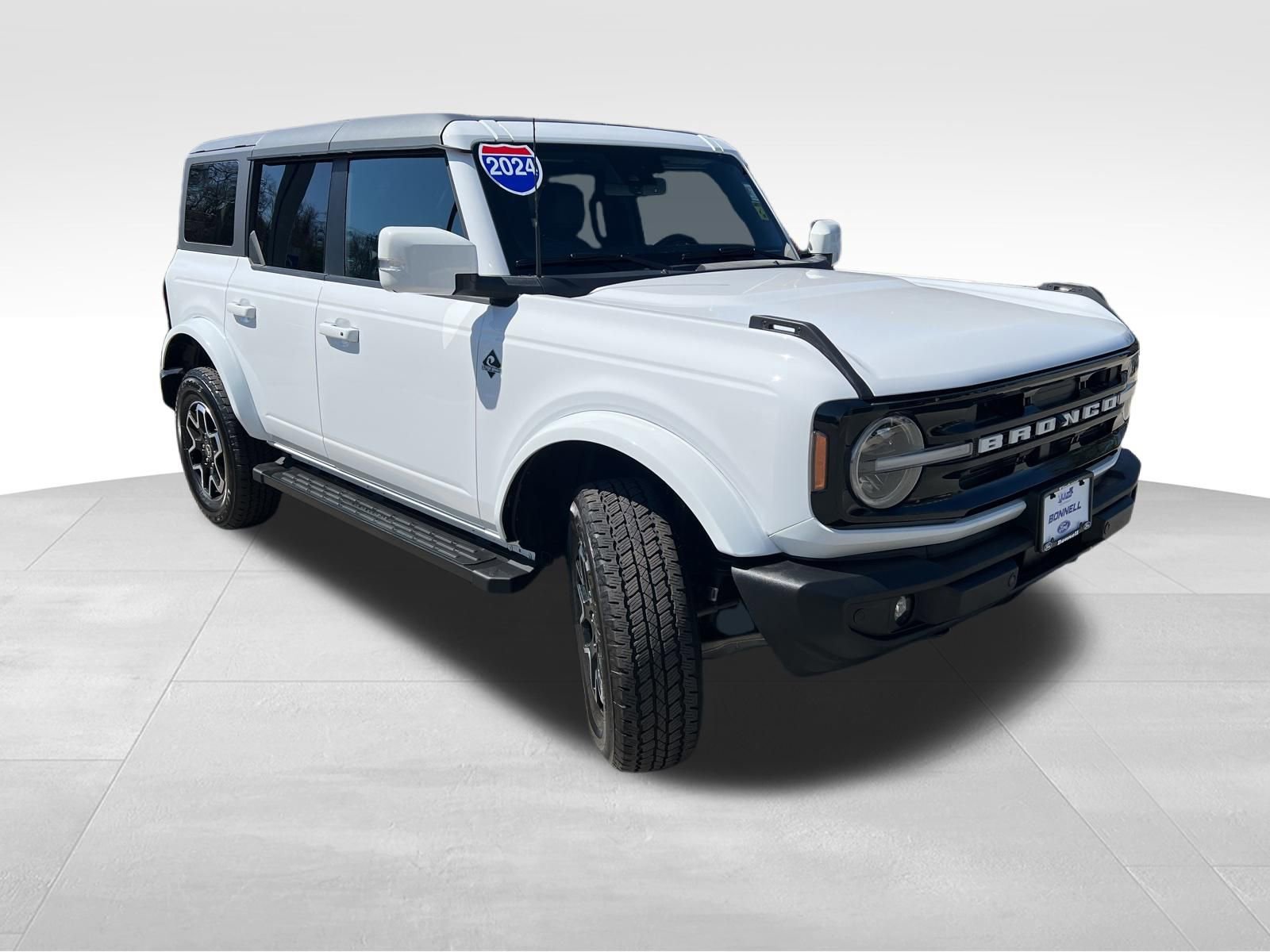 Used 2024 Ford Bronco Outer Banks image 7