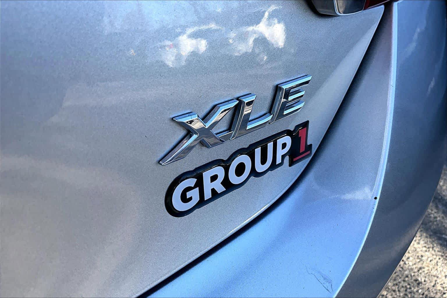 Used 2015 Toyota Camry XLE FWD image 10