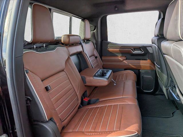 Used 2024 GMC Sierra 1500 Denali Ultimate image 17