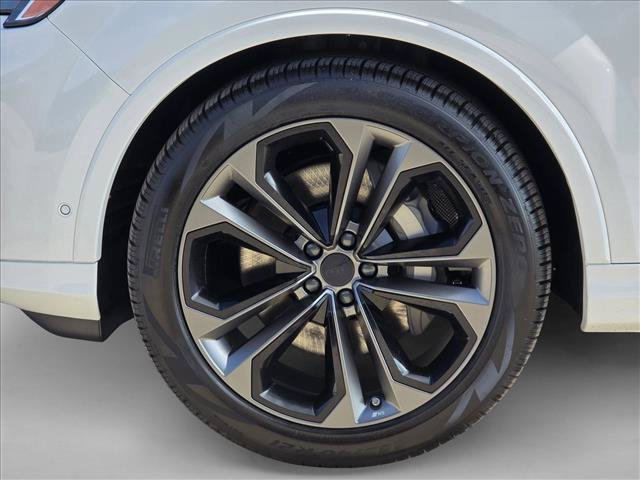 New 2026 Audi Q7 3.0T Premium Plus AWD/4WD image 9