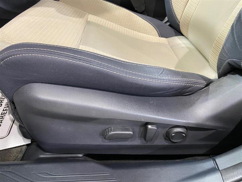Used 2021 Subaru Outback Premium image 10