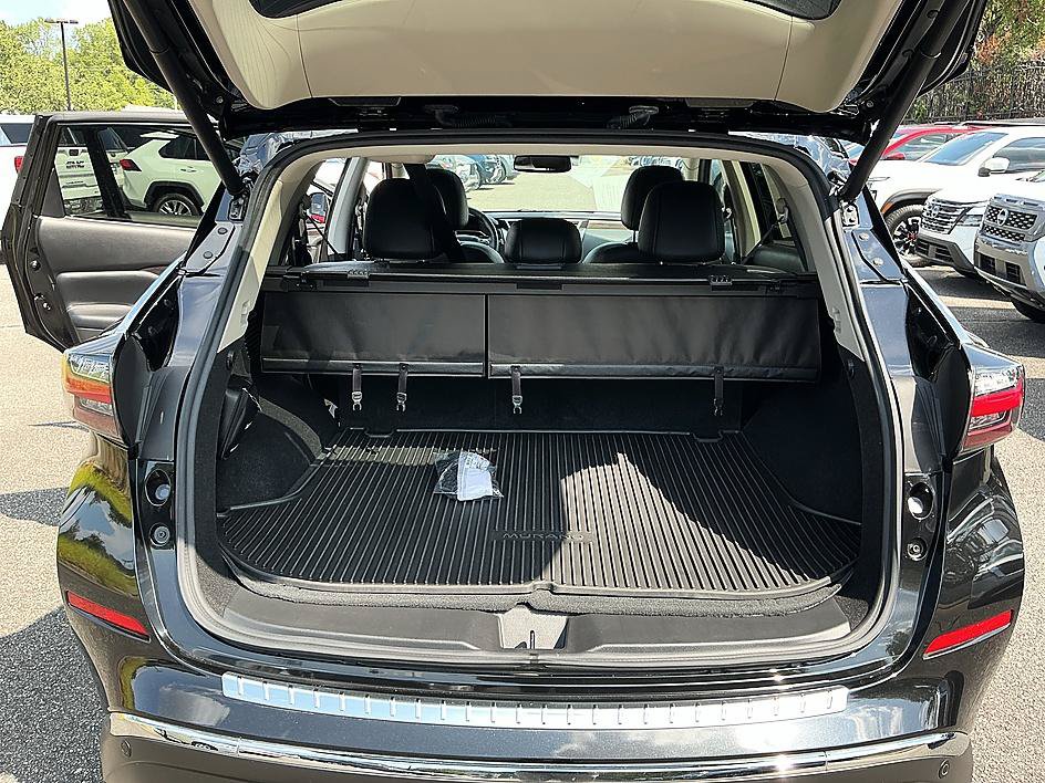Certified 2022 Nissan Murano Platinum w/ Cargo Package AWD/4WD image 28