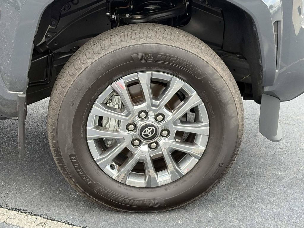 Used 2026 Toyota Tacoma Limited AWD/4WD image 10