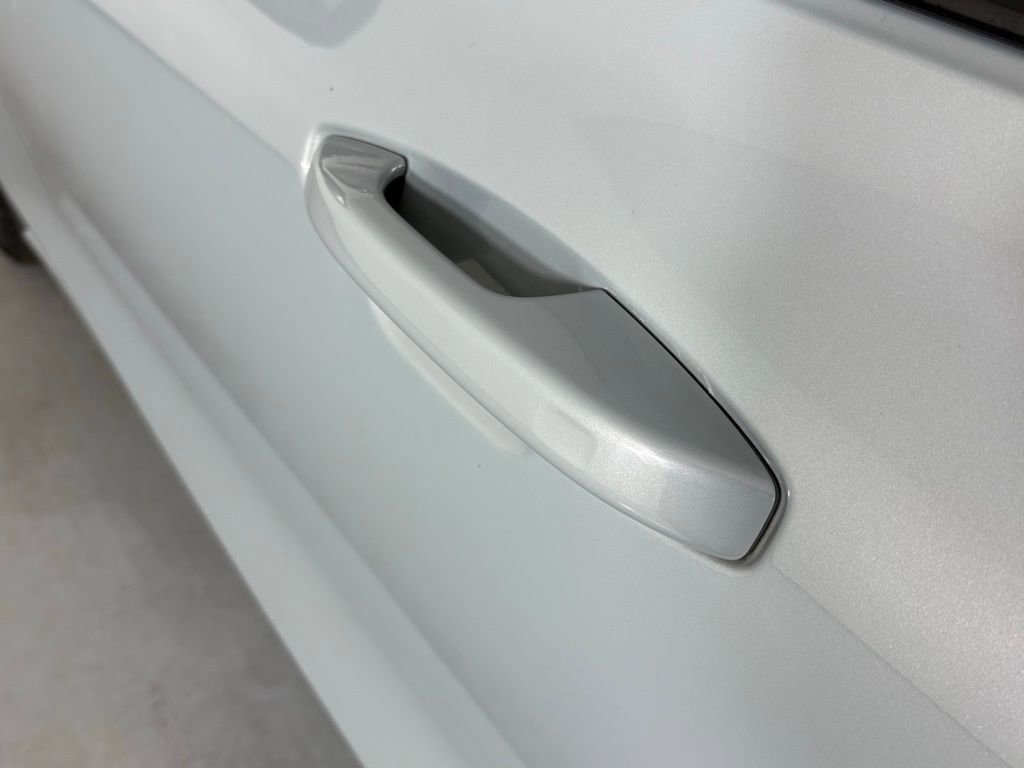 Used 2024 Volvo S60 B5 Core image 12