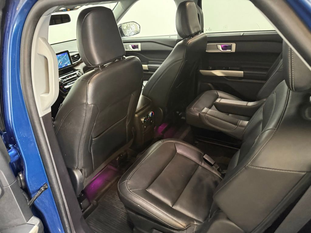 Used 2022 Ford Explorer Limited w/ Equipment Group 301A image 8