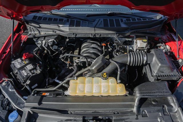 Used 2022 Ford F150 XLT w/ Equipment Group 302A High image 33