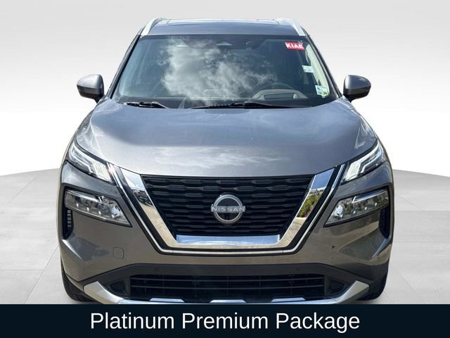Used 2023 Nissan Rogue Platinum w/ Platinum Premium Package image 2