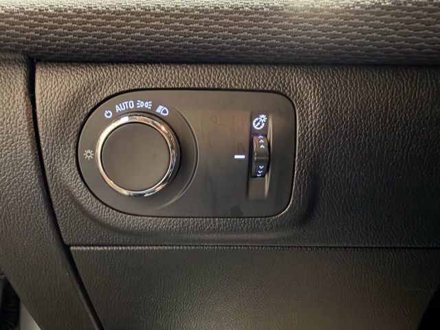 Used 2018 Chevrolet Cruze LT image 30