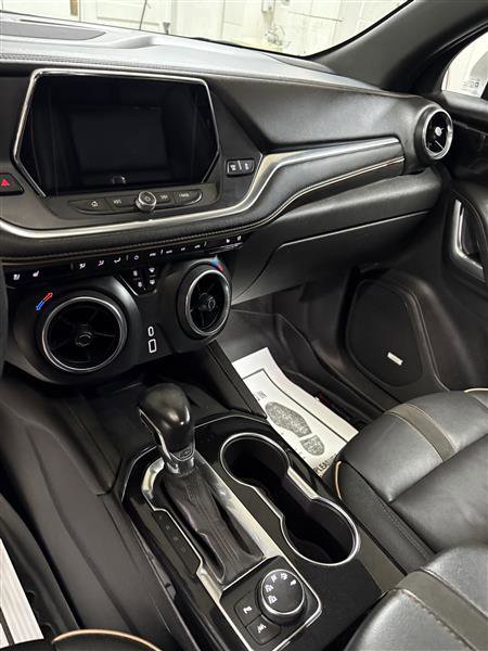 Used 2022 Chevrolet Blazer Premier w/ Enhanced Convenience Package AWD/4WD image 9