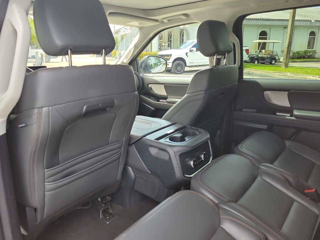 Used 2025 Ford Expedition Max Active image 14
