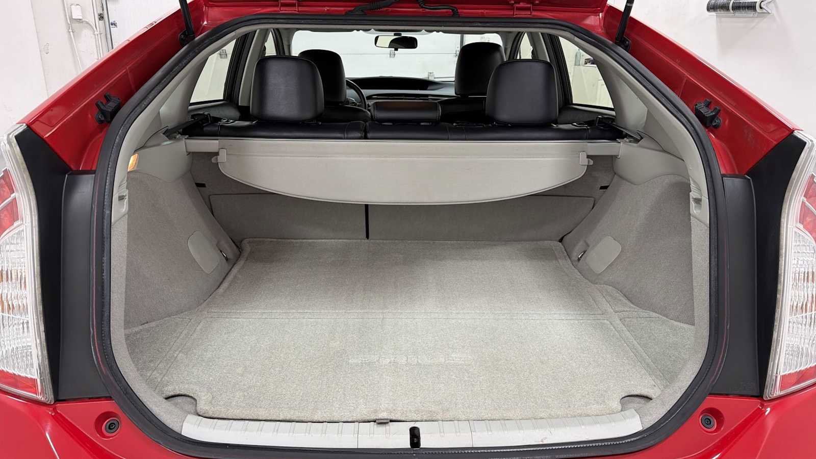 Used 2015 Toyota Prius Persona Series FWD image 27