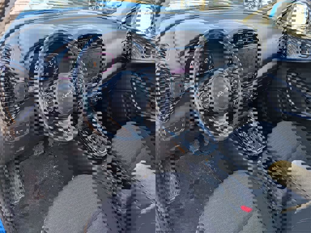 Used 2024 Kia Soul EX image 12