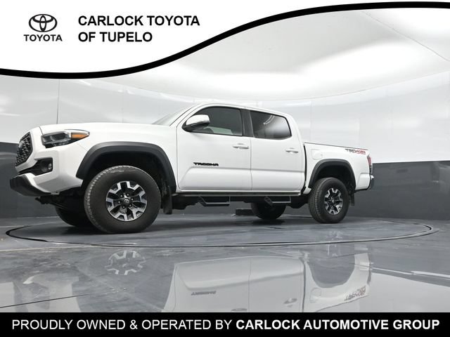Used 2023 Toyota Tacoma TRD Off-Road AWD/4WD image 43