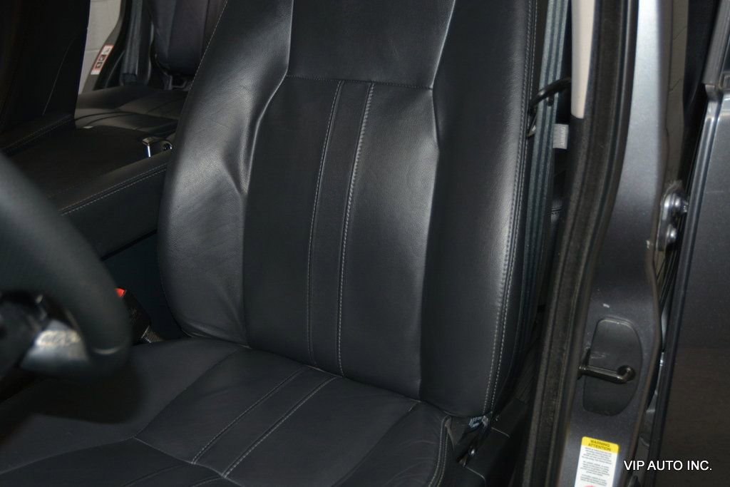 Used 2016 Land Rover LR4 HSE image 15