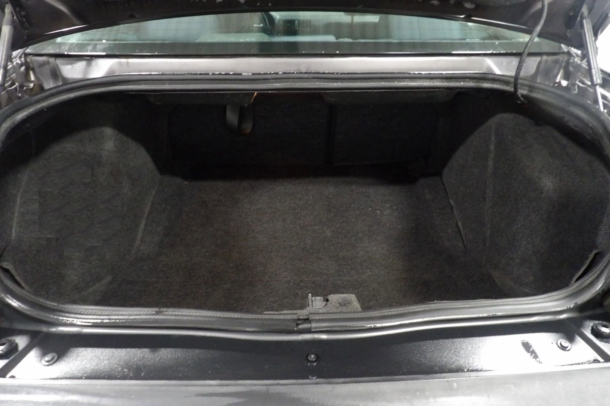 Used 2013 Dodge Challenger SXT w/ Super Sport Group image 7